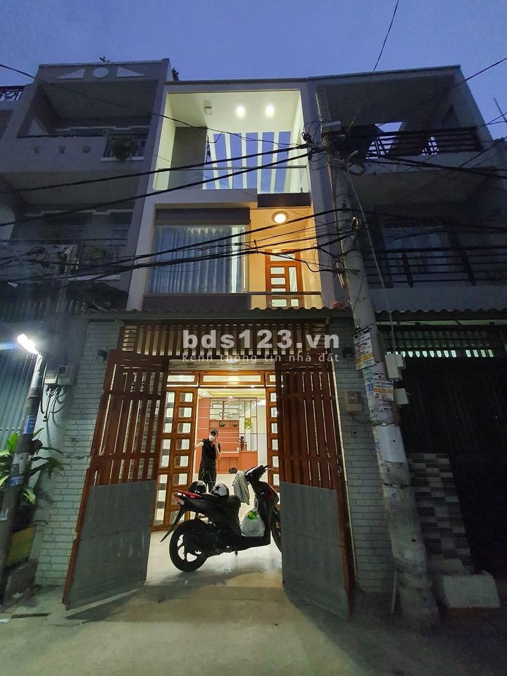 Nhà bán gần bên chợ Gò Xoài, Quận Bình Tân LHCC 0932063198