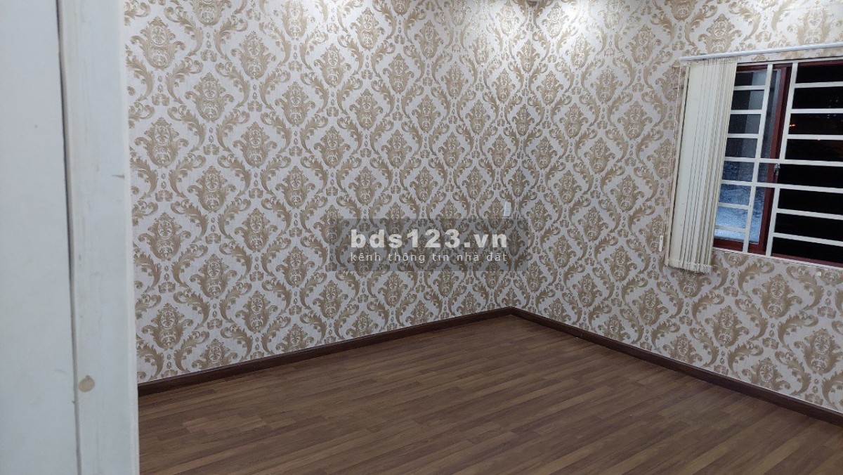 Chủ cần bán gấp căn nhà 64m2, Võ Văn Kiệt, Bình Tân, hẻm xe hơi tránh, giá bán 5.x tỷ