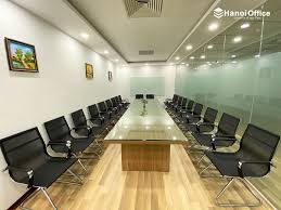 Bán gấp nhà lô góc 100m2, mặt tiền 9m, Hoàng Quốc Việt, giá tốt, khu an ninh