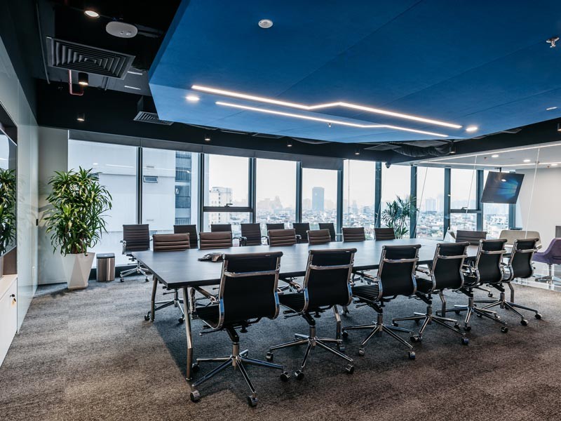 Bán gấp nhà lô góc 100m2, mặt tiền 9m, Hoàng Quốc Việt, giá tốt, khu an ninh