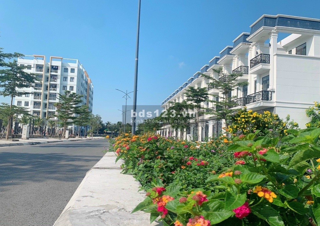 Nền có sẵn móng cọc xây nhà được ngay tại khu đô thị an ninh nhất quận Cái Răng.