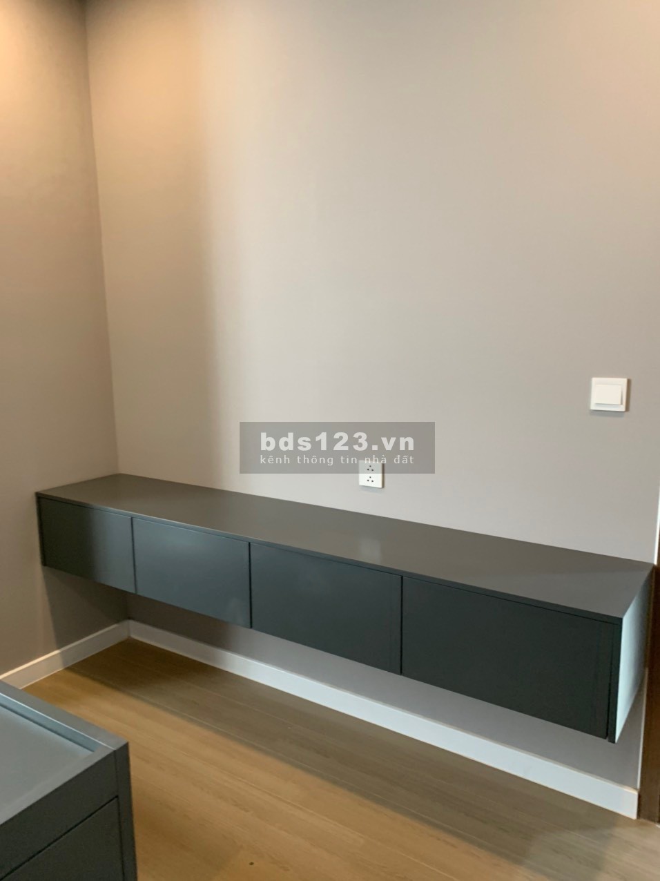 Chính chủ bán căn hộ cao cấp River Panorama Q7 view sông full nội thất VIP giá 3,1 tỷ TL