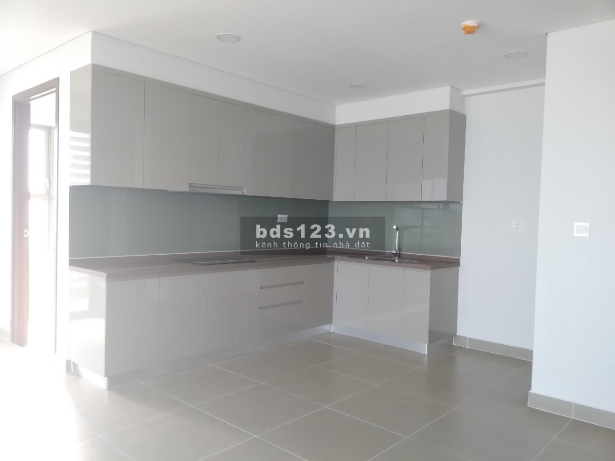 Bán nhanh căn River Panorama Q7 114m2 lầu cao giá chỉ 4,250 tỷ full hết thuế phí và 5% ra sổ hồng