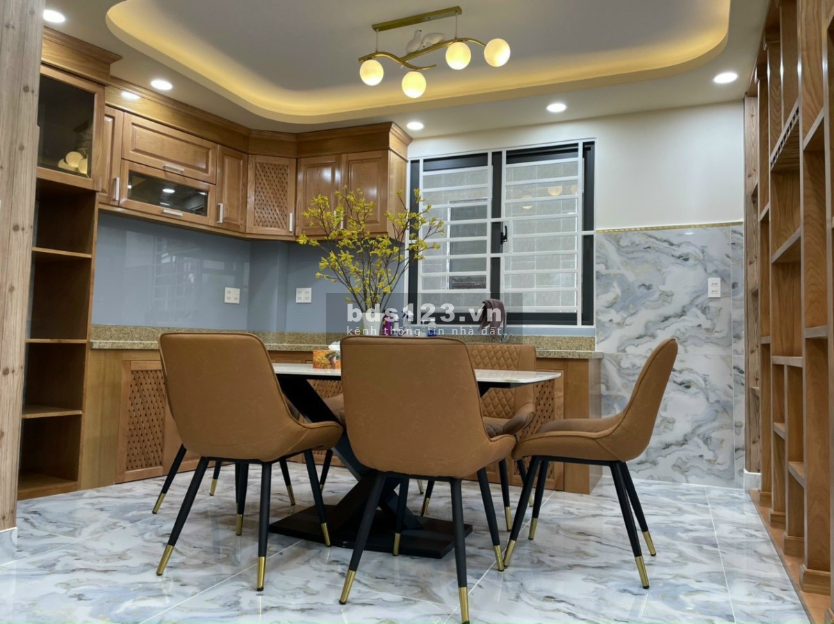 Siêu phẩm căn hộ dịch vụ 6 tầng Khu D Bình Thạnh, 5x24, thu nhập 120tr/tháng, giá 16 tỷ