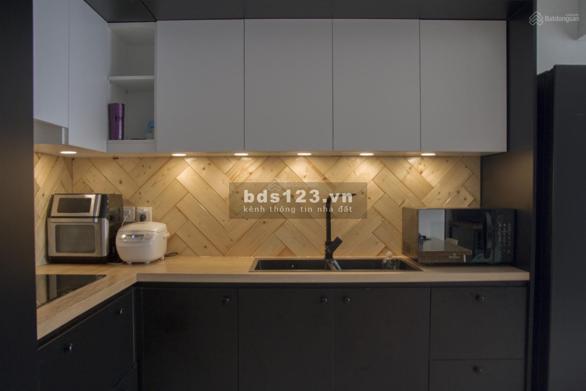 Kẹt tiền nên bán gấp CH 2PN 1WC, DT 59m2, 2.230 tỷ (bao tất cả) tại dự án Vinhomes Grand Park
