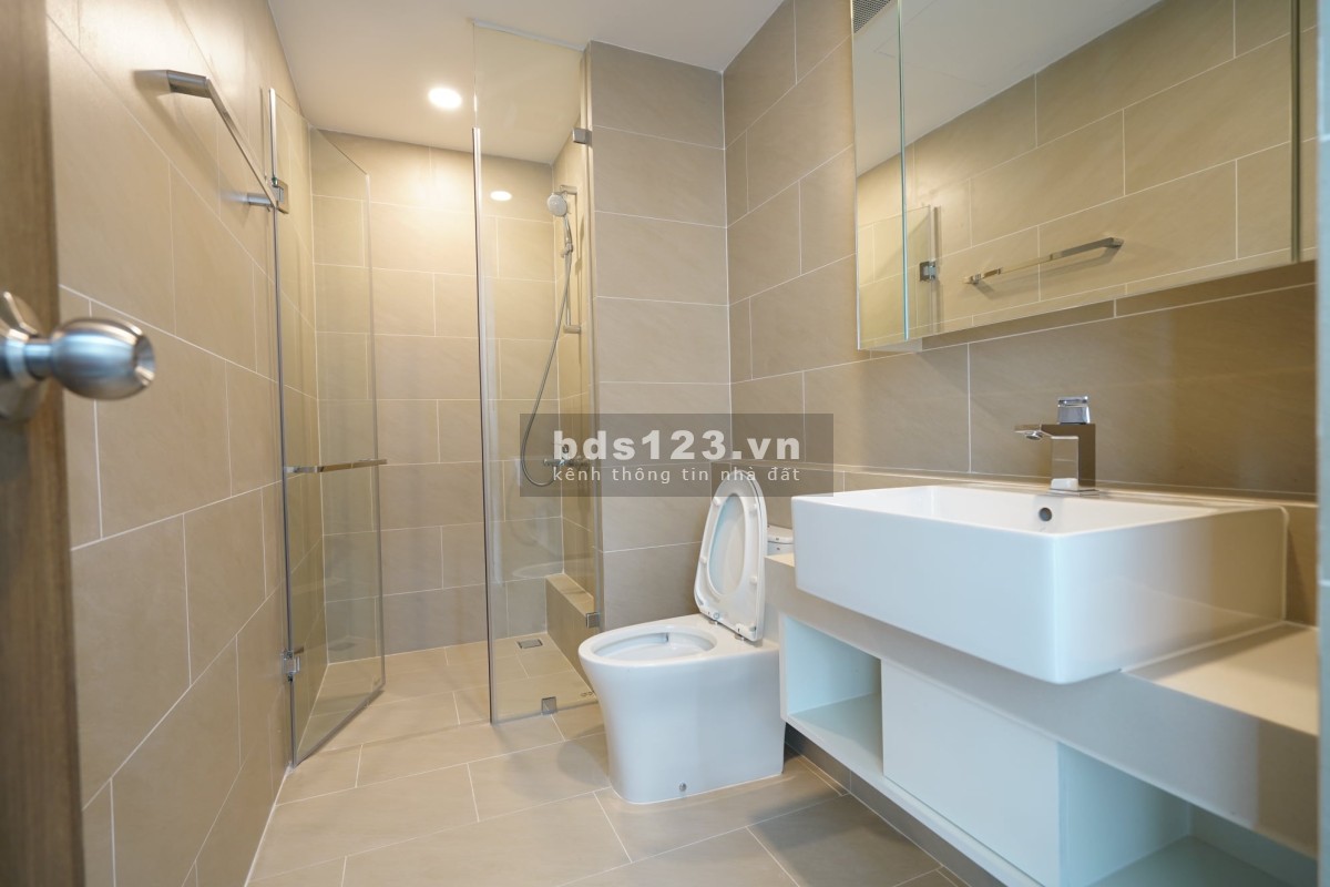 Bán căn hộ Sky89 115m2 quận 7 view sông trực diện giá chỉ 5,5 tỷ bao toàn bộ thuế phí