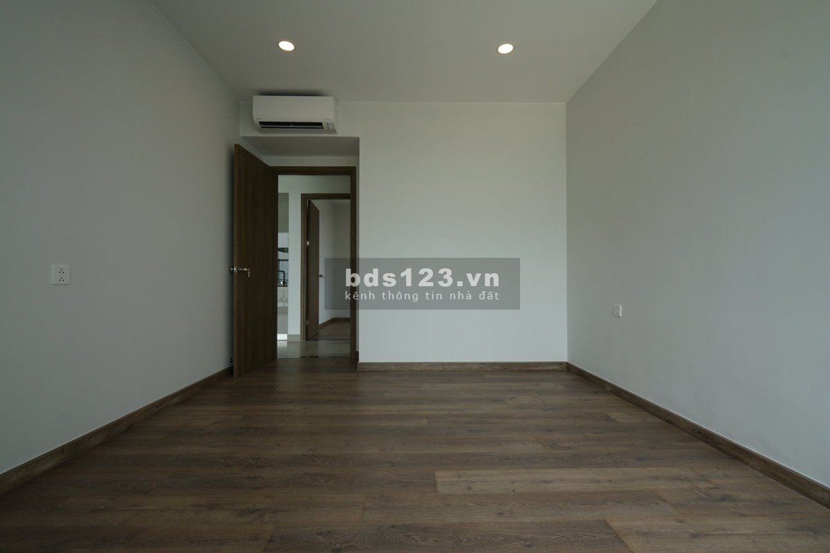 Bán căn hộ Sky89 115m2 quận 7 view sông trực diện giá chỉ 5,5 tỷ bao toàn bộ thuế phí
