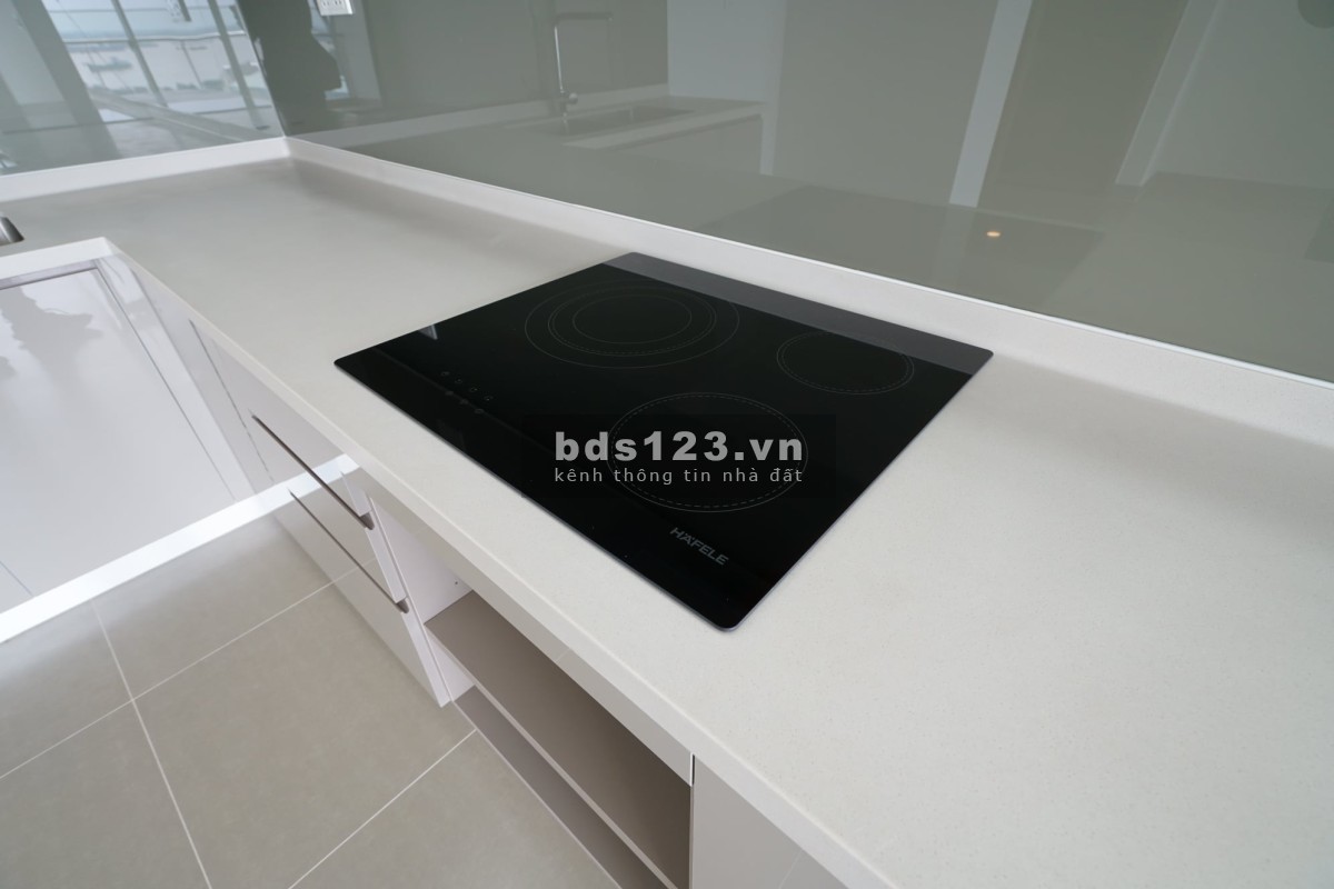 Bán căn hộ Sky89 115m2 quận 7 view sông trực diện giá chỉ 5,5 tỷ bao toàn bộ thuế phí