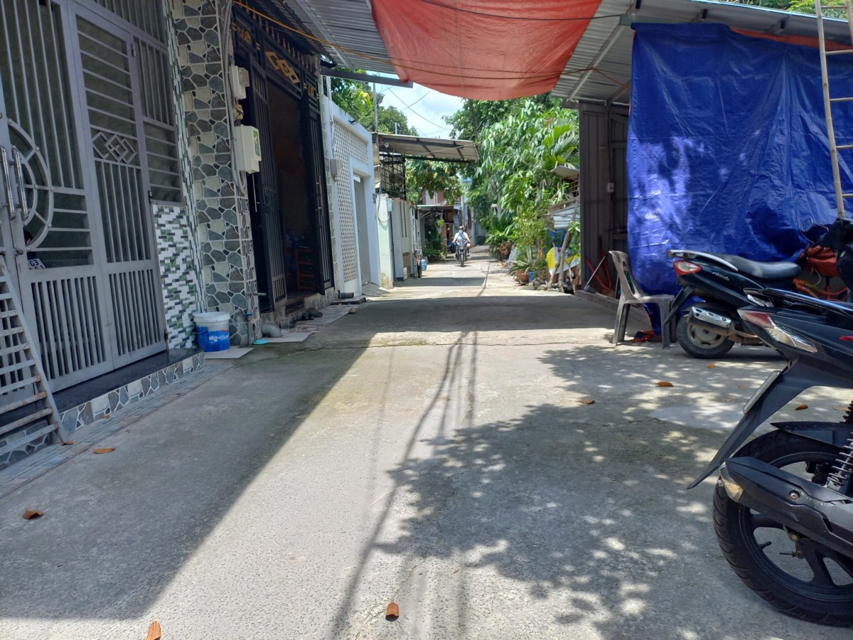Đất diện tích lơn giá tốt chỉ còn 1 lô duy nhất hẻm 4m, view hồ tuyệt đẹp không quy hoạch
