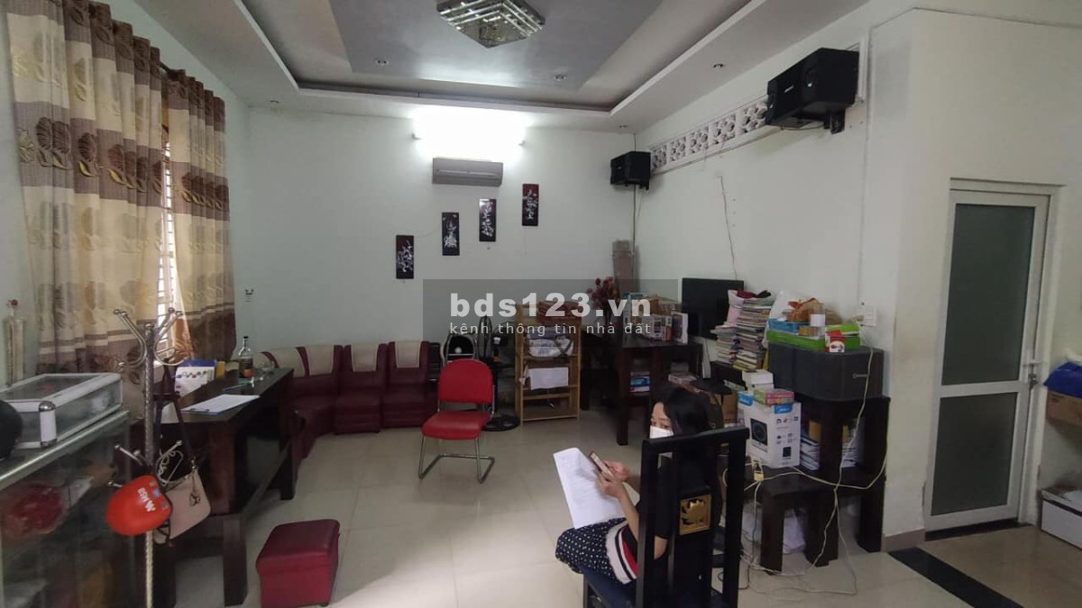 Khu vực sống lý tưởng vị trí nhà giáp Gò Vấp đầu tư tiềm năng cao. hẻm ô tô 41 triệu/m2
