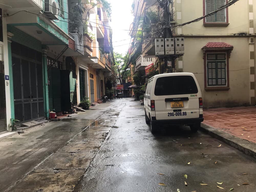 Bán nhà đẹp Quận Hà Đông ô tô chạy quanh kinh doanh tốt sổ đỏ vuông đẹp