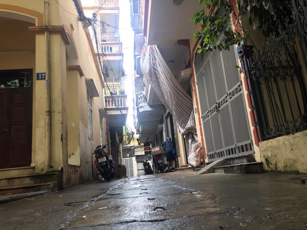 Bán nhà đẹp Quận Hà Đông ô tô chạy quanh kinh doanh tốt sổ đỏ vuông đẹp