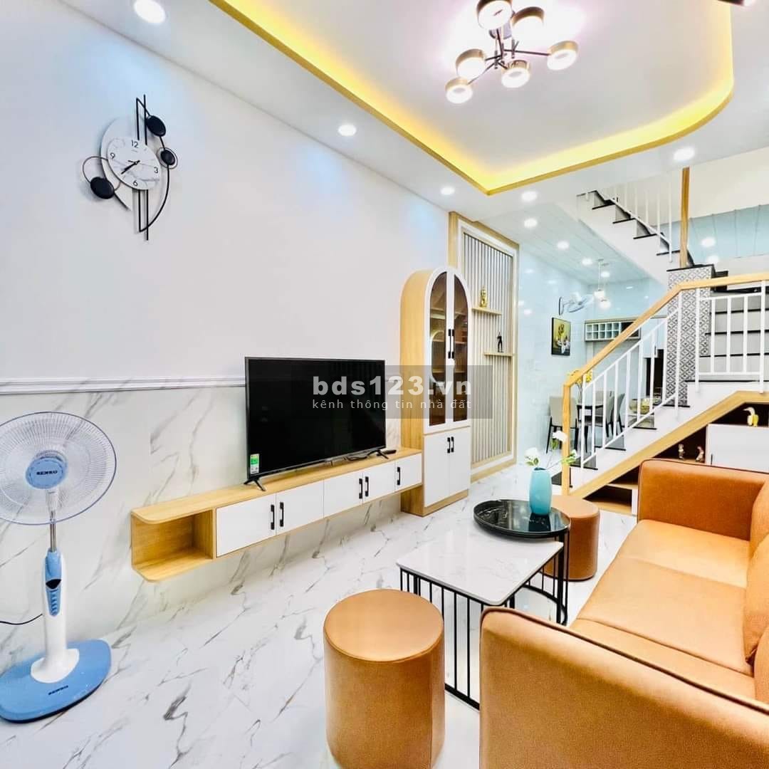 Bán nhà giá tốt Quận hẻm xe hơi Quận Ba Đình, 3 tầng dtsd 40m2, giá chỉ 3 tỷ hơn