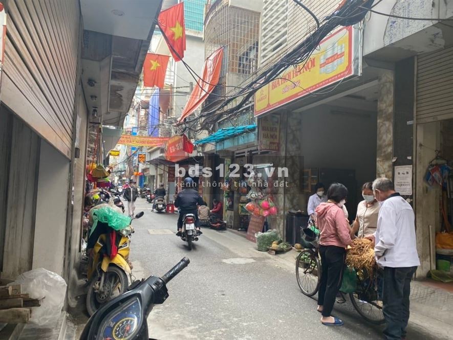 Nhà đất Hà Nội Tôn Thất Tùng trung tâm Đống Đa kinh doanh đỉnh 51m2 6.3 tỷ