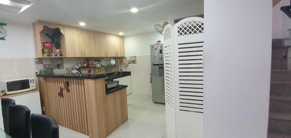 Bán gấp nhà HXH Hòa Hưng DT 60m² x 4 tầng, chỉ 9,2 tỷ đồng TL