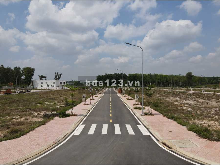 Cần bán lô đất thổ cư sổ riêng mà chỉ 800 triệu, giá tốt đầu tư