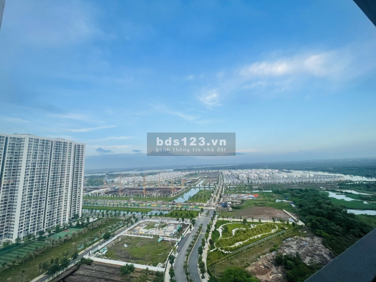 Chính chủ cần bán căn 2PN + 2WC 69m2, Vinhomes Grand Park Q9, view thoáng, mát giá full 2tỷ59