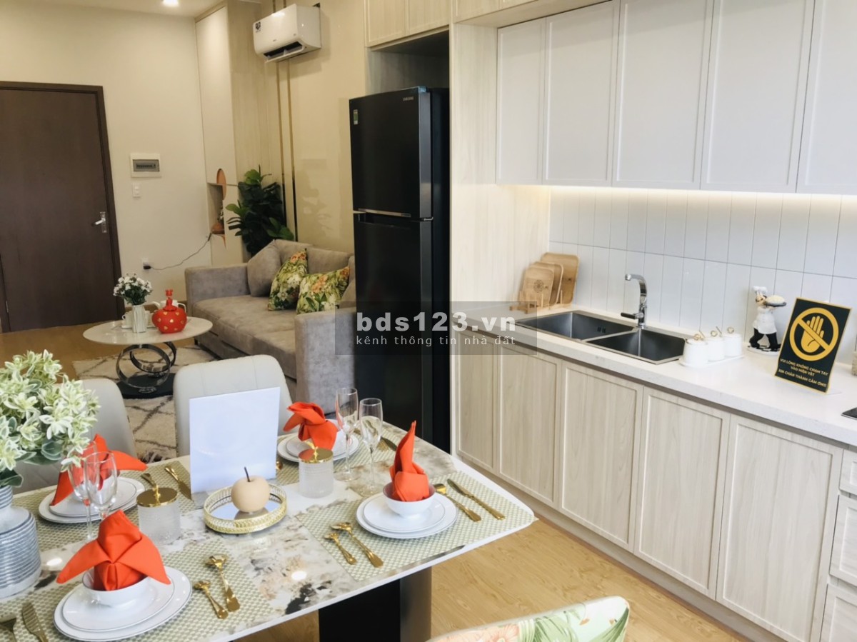 250 Triệu trong tay mua ngay NHÀ ĐẸP, sổ riêng, kế CHỢ LỚN, đường 6 làn xe cực lớn