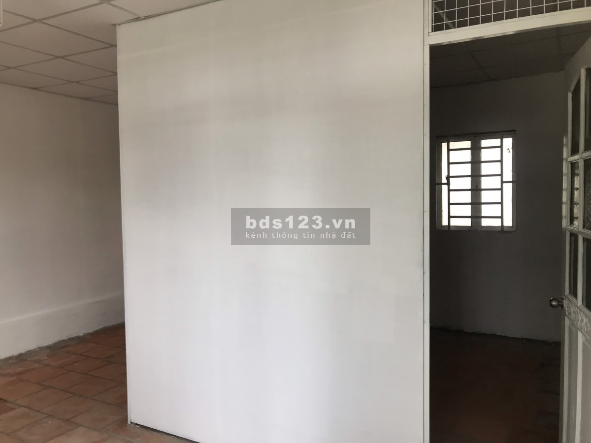 Bán đất vườn chính chủ 2 mặt tiền có sẵn nhà cấp 4 đường 1/Nguyễn Thị Rành