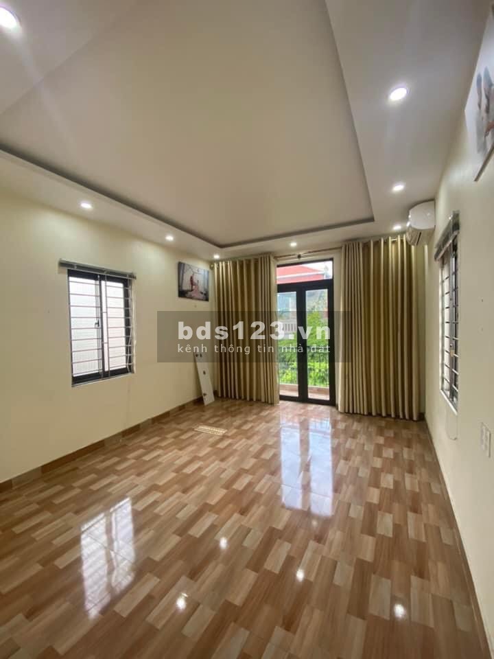 Nhà mặt phố Lâm Tường 62m2 đường 12m kinh doanh buôn bán hợp lý -Lh 0768312333