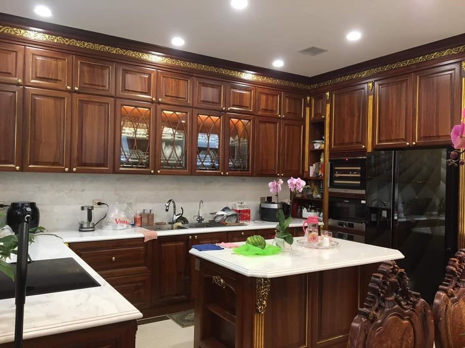 Bán nhà Hoàng Quốc Việt, Cầu Giấy ô tô phân lô kinh doanh thang máy, DT 56m² x 5 tầng, chỉ 9 tỷ
