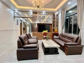 Bán nhà mặt ngõ ô tô vào nhà kinh doanh nhà dân xây khu an ninh, 3 bước ra mặt phố