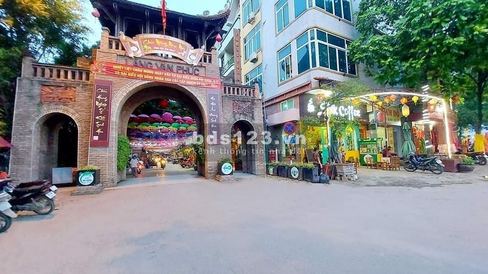 Bán nhà Phố Lụa, Hà Đông, nhà mới xây cách ô tô 5m, 5 tầng giá 3,7 tỷ