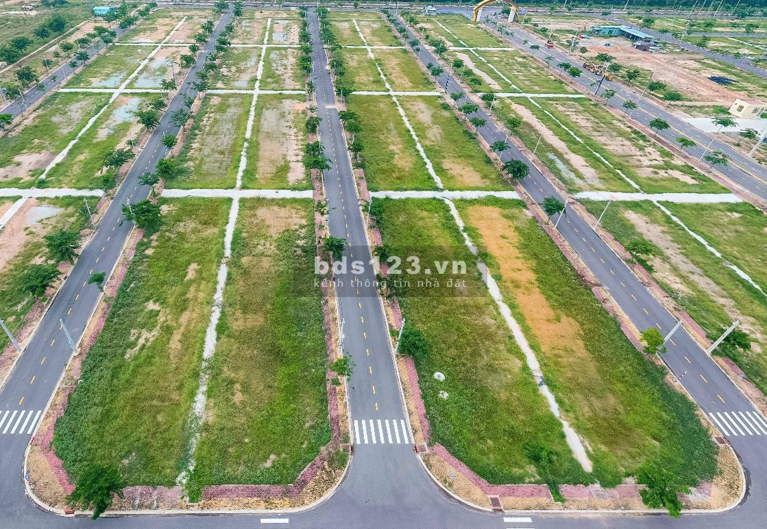 Còn 5 lô đất SHR cần bán gấp được ngân hàng hỗ trợ miễn lãi 18 tháng gốc 12 tháng