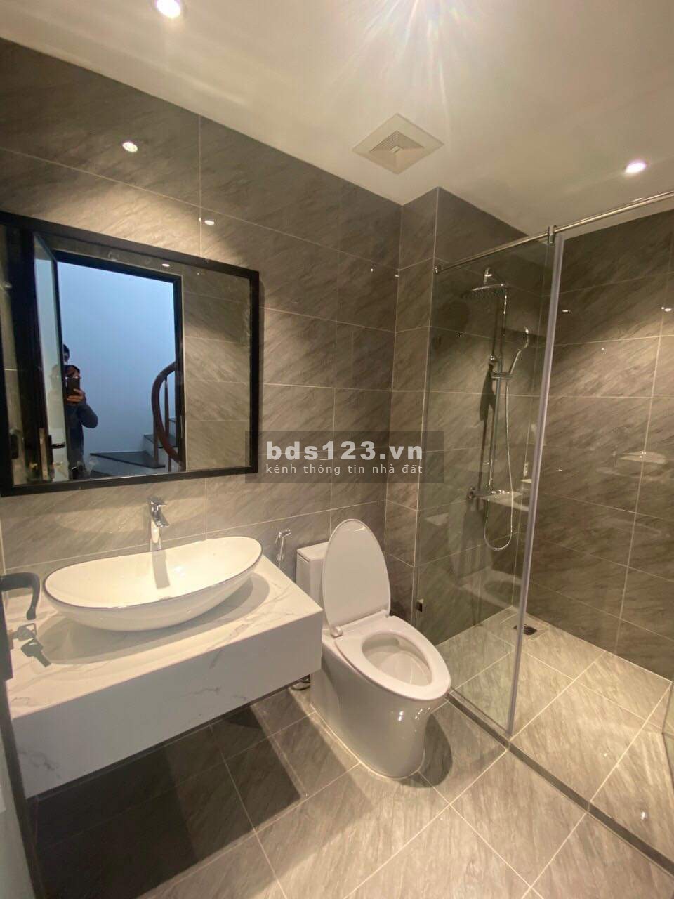 Bán nhà Phố Lụa, Hà Đông, nhà mới xây cách ô tô 5m, 5 tầng giá 3,7 tỷ