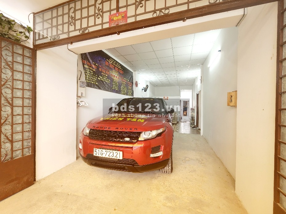 Bán nhà sân vườn đẹp 216m2 (7,6x29), hẻm xe tải 6m, phù hợp xây CHDV, biệt thự