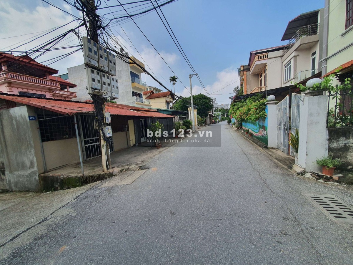 Bán đất Đông Dư 71m2, gần trường học, chợ, hàng xóm KĐT Xanh Ecopark, đường ngõ ô tô, giá 3.55 tỷ
