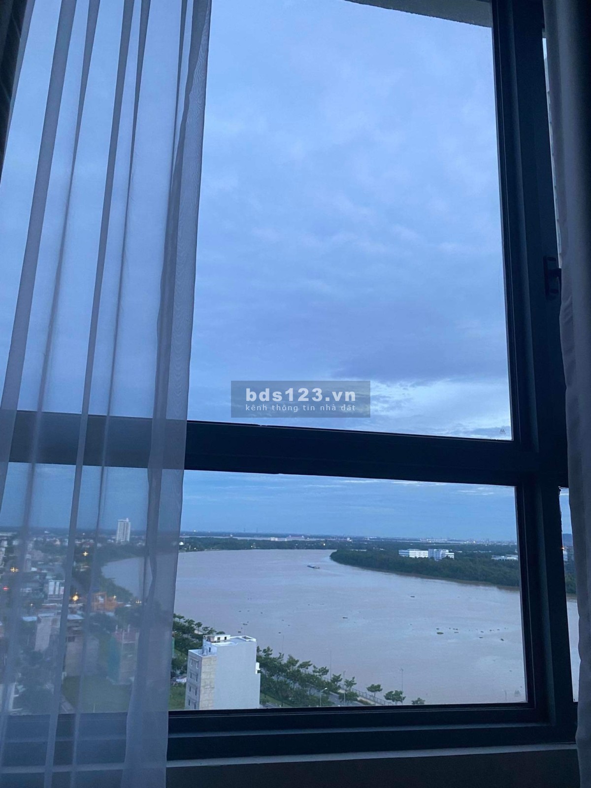 2pn mà chúng ta cùng theo đuổi, vị trí đắc địa, view sông cực mát tại Đảo Kim Cương. 0902.0506.43