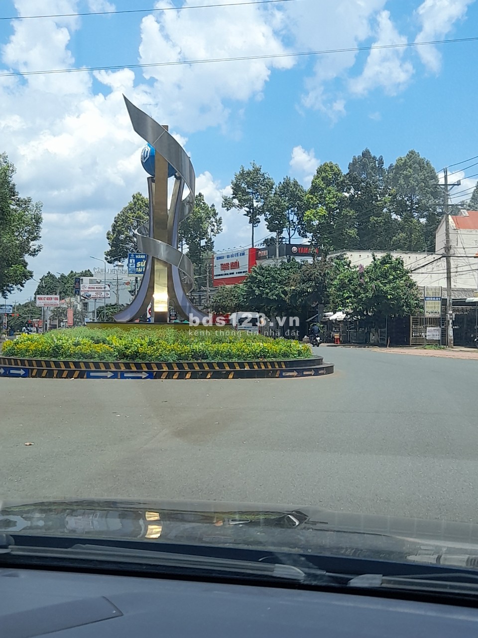 Đất ngay quốc lộ 13 , diện tích 500 m2, giá 350 triệu Bình Long giá đầu tư