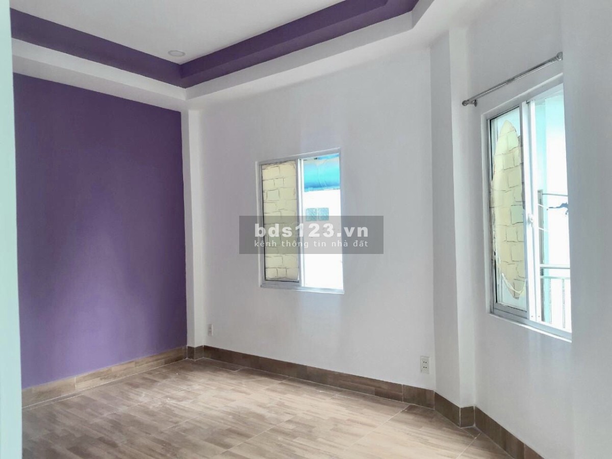 Bán nhà 2 mặt tiền trung tâm Quận Bình Thạnh, khu dân cư, giá chỉ 3.2 tỷ