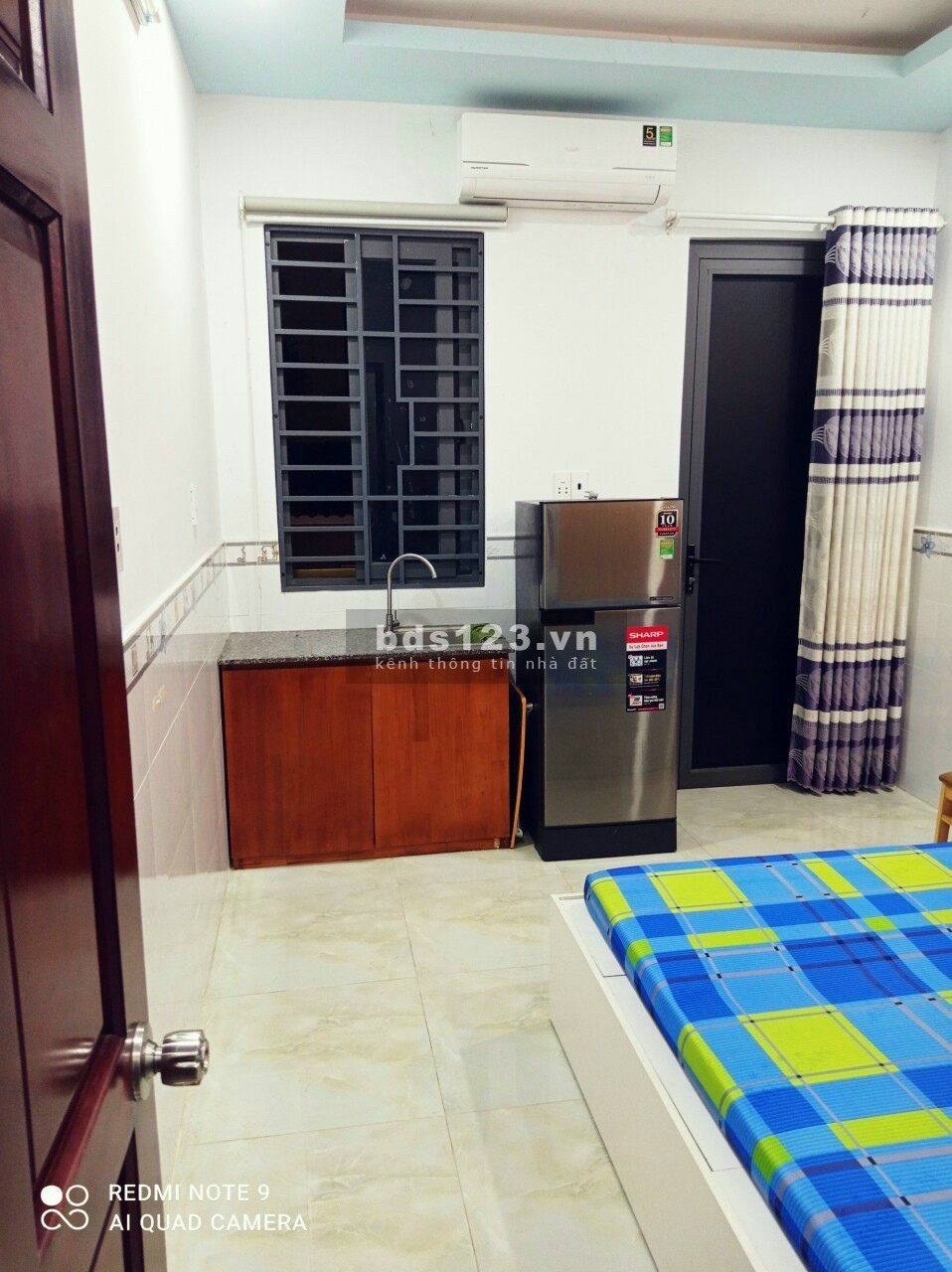 Cho thuê phòng Full nội thất có ban công hẻm 132 Mã Lò lh 0908299202