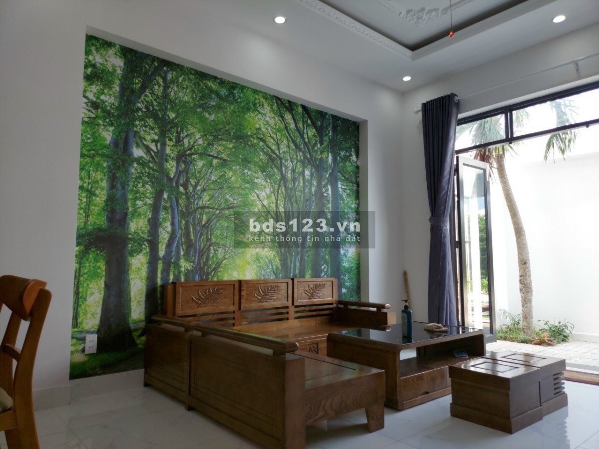 Nhà nguyên căn mặt tiền diện tích 40m2, giá RẺ do câ thanh toán gấp.