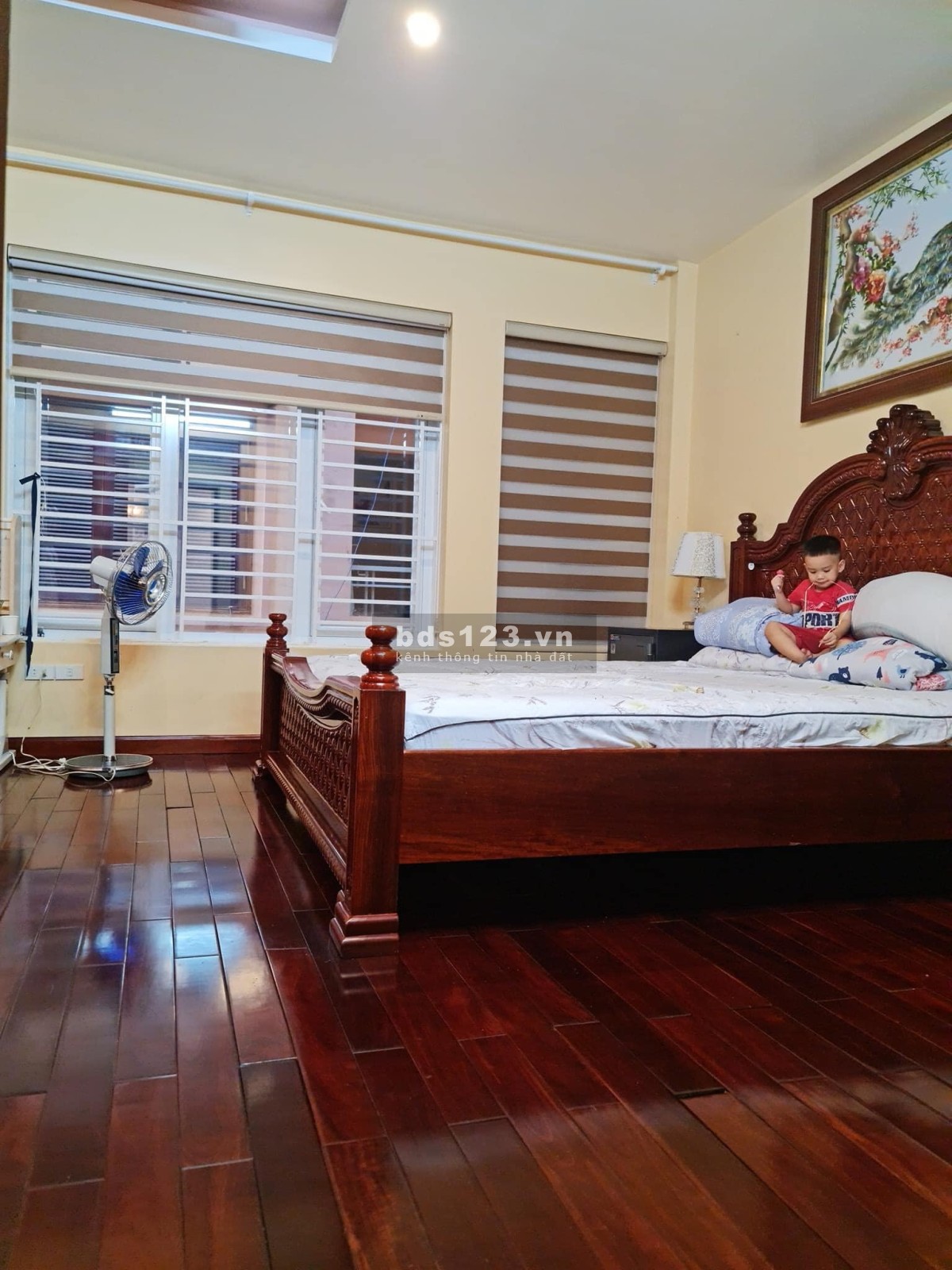 Phân Lô, Trung Kính, Cầu Giấy giá bán chỉ 17 tỷ, ÔTÔ vào nhà, Lô Góc.