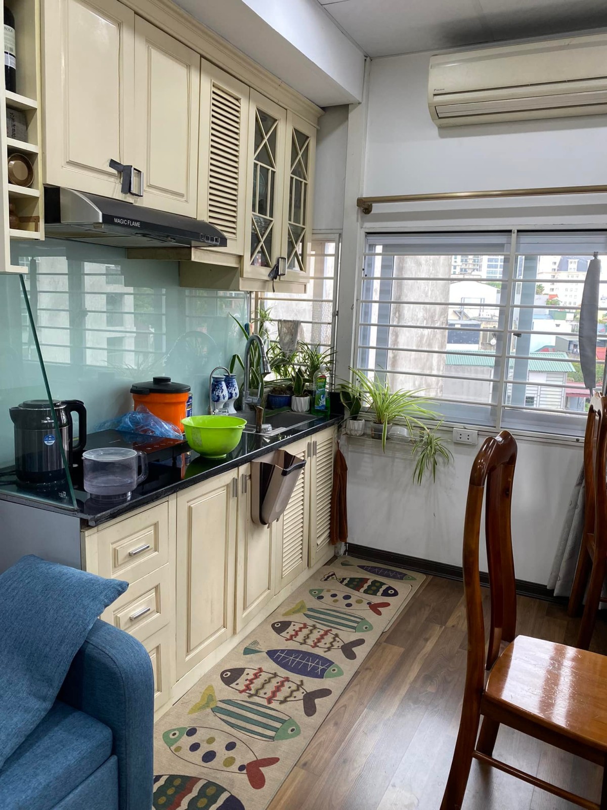 Bán toà 7 tầng Trần Hưng Đạo, Hoàn Kiếm, cho thuê HOMESTAY dòng tiền ĐỈNH, 40m2, 8.5 Tỷ.