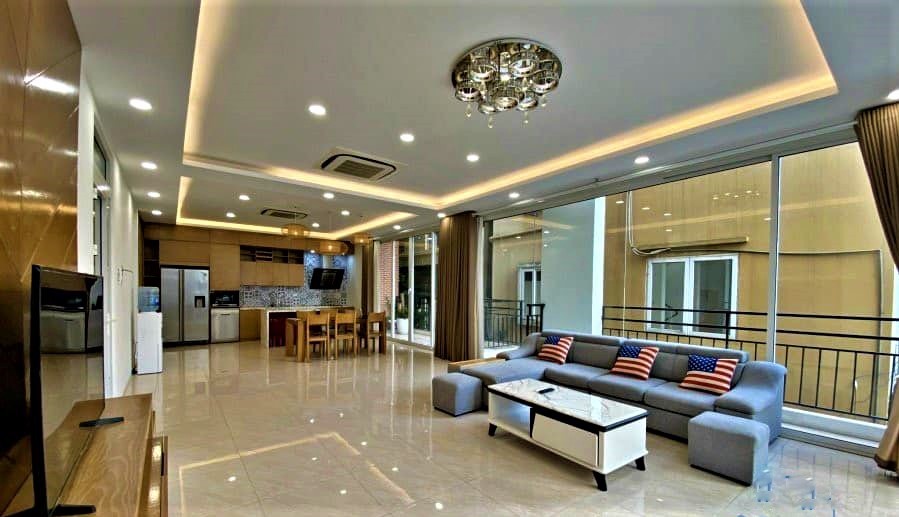 Biệt thự lô góc, gara, bể bơi, Quảng An Tây Hồ, dt 195m mặt tiền 10m