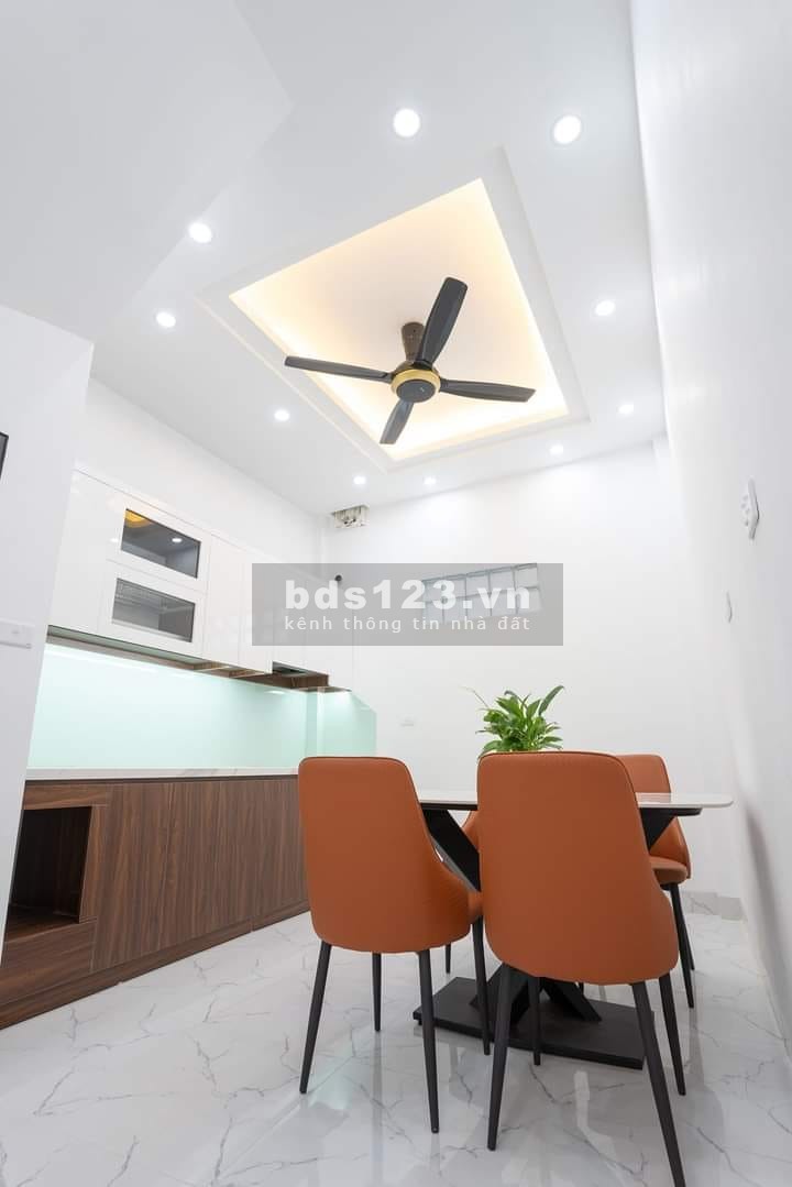 Bán nhà Minh Khai Quận Hai Bà Trưng 36m x 5 tầng, MT 3.2m, giá 4.39 tỷ