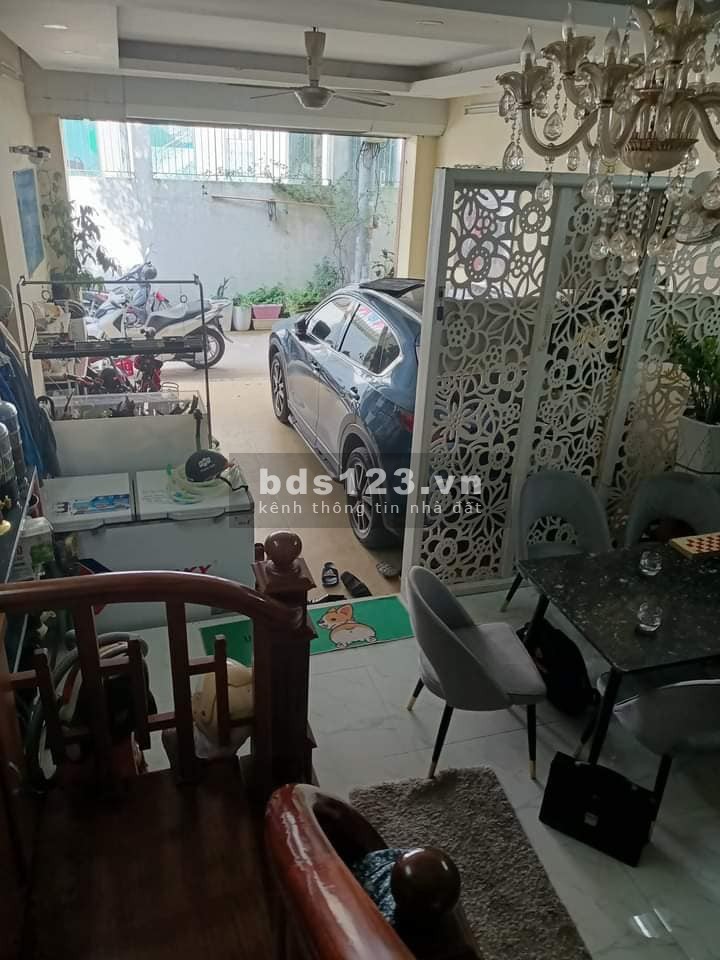 Bán nhà Vĩnh Hưng, Hoàng Mai 50m x 5 tầng, mặt tiền 4.2m, giá 7 tỷ