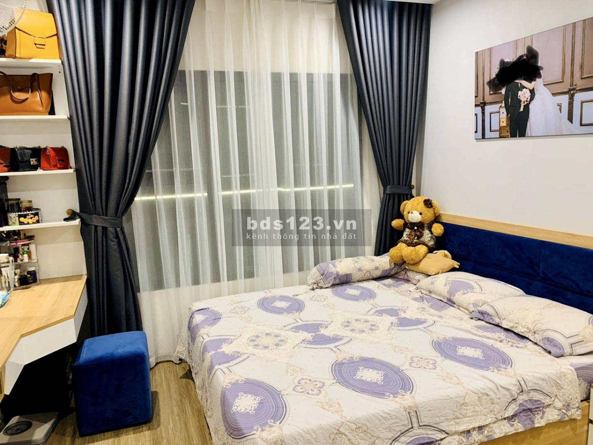 Bán căn góc 3 pn, 2 wc 80M2 Vinhomes Ocean Park giá 2,35 TỶ TẦNG TRUNG view Bể bơi 4 mùa Olympic