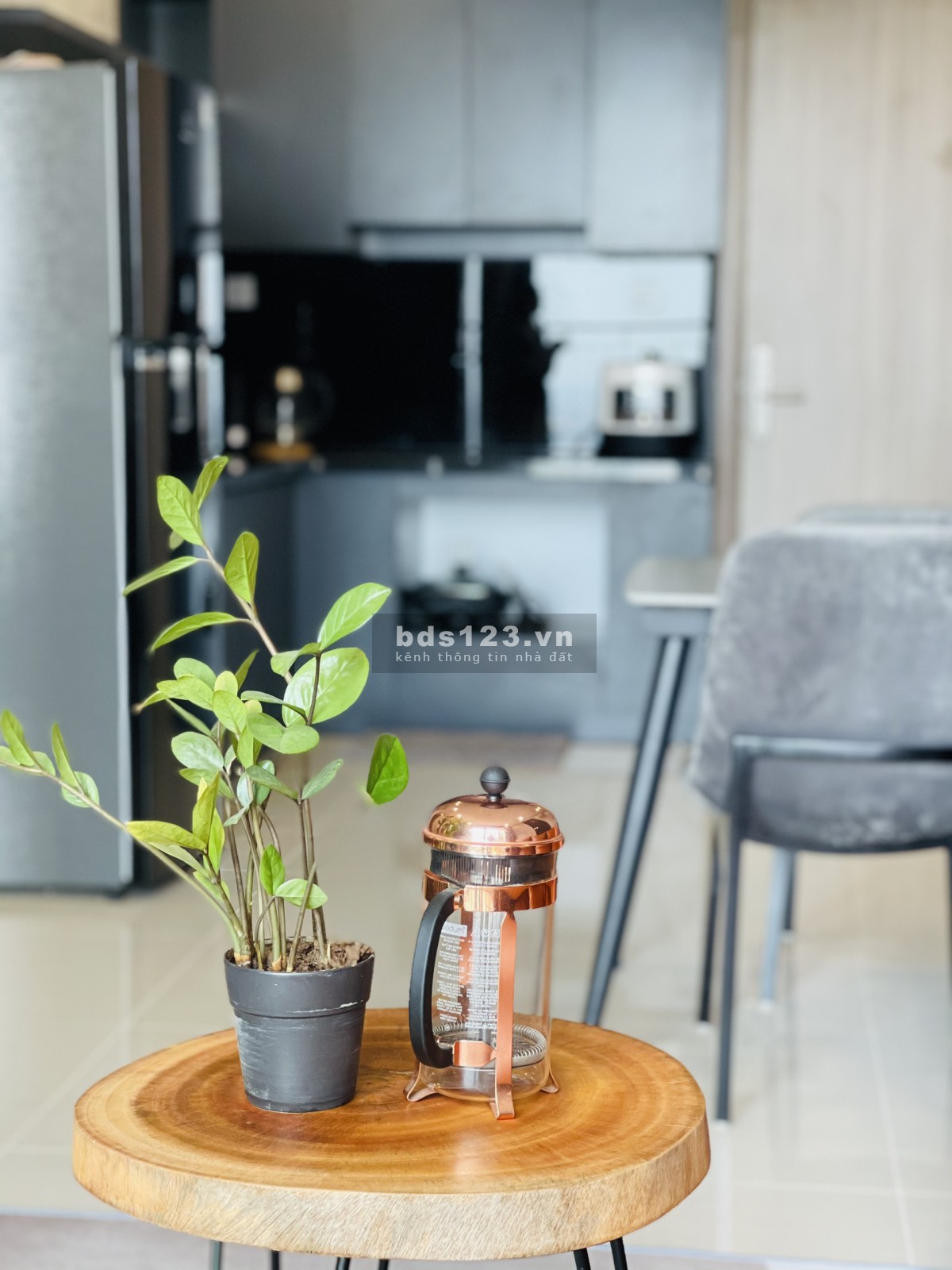 Bán căn góc 3 pn, 2 wc 80M2 Vinhomes Ocean Park giá 2,35 TỶ TẦNG TRUNG view Bể bơi 4 mùa Olympic