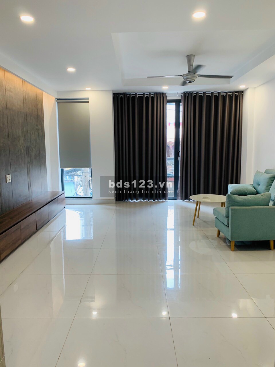 Không có Sản Phẩm So sánh 285 tr/m2, bán nhà đường Hai Bà Trưng. DT 4,5m x 20m. Giá 22 tỷ