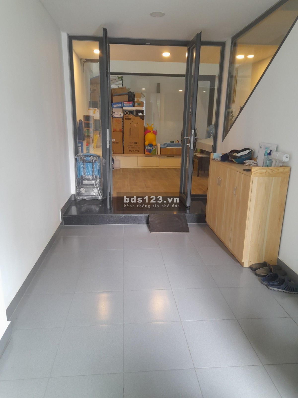 Nhà phố thiết kế 1 trệt lửng 2 lầu ngay Chung Cư Him Lam Quận 6