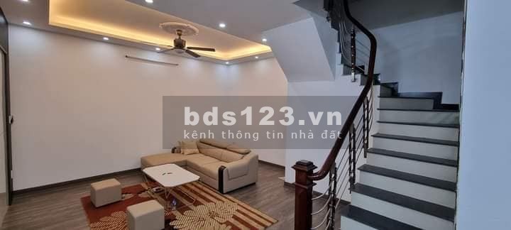 Bán nhà phố Ngũ Nhạc, Hoàng Mai 64m x 5 tầng, MT 4.2m, giá 4.25 tỷ
