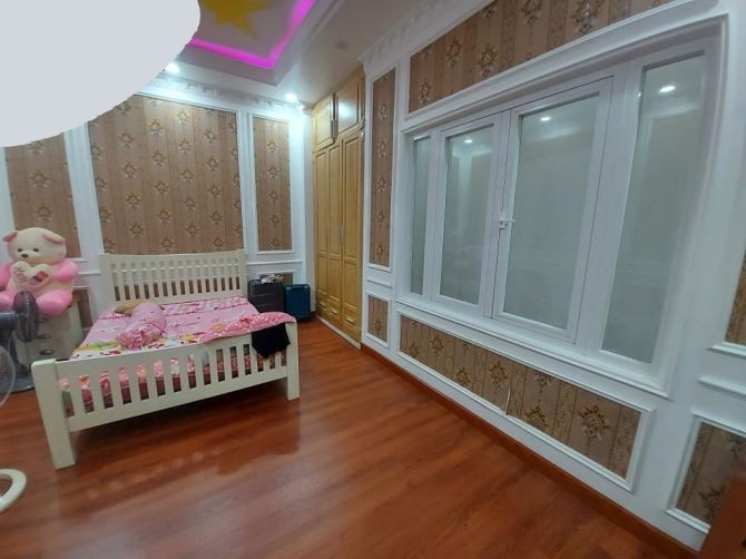 Xe hơi đỗ cửa dtsd 66m2 chủ xây dựng tâm huyết nhà 2 lầu 3 phòng ngủ giá 8.1 tỷ