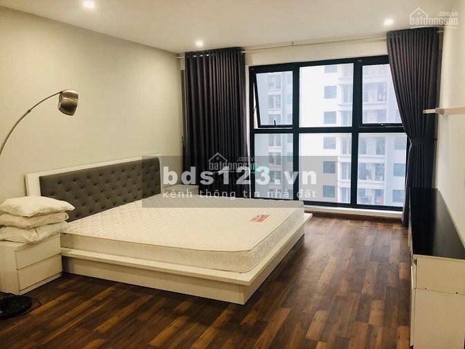 Nhà hẻm xe hơi 8m Phạm Văn Đồng, P13, Quận Bình Thạnh.