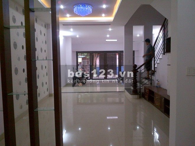 Mặt tiền đường Sơn Hưng, Phường 12, Tân Bình, 60m2, 3 lầu, chỉ 7.5 tỷ