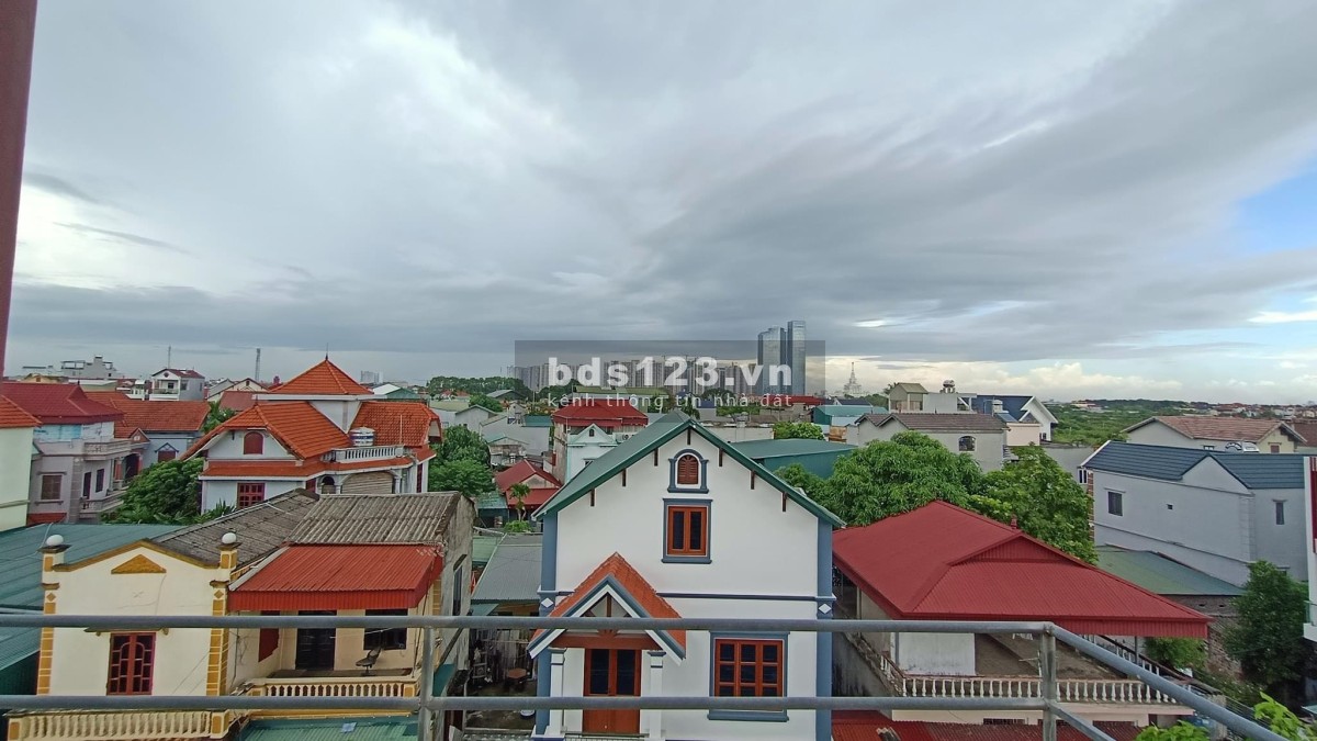Diện tích lớn Gara view đẹp, ở sướng, khu an ninh, yên tĩnh, có sẵn sổ